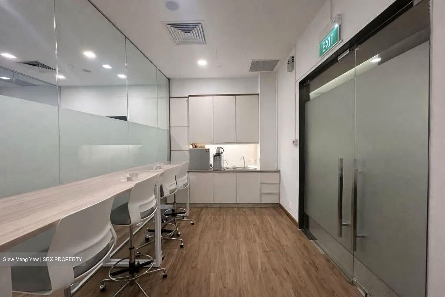Sbf Center (D1), Office #570056791